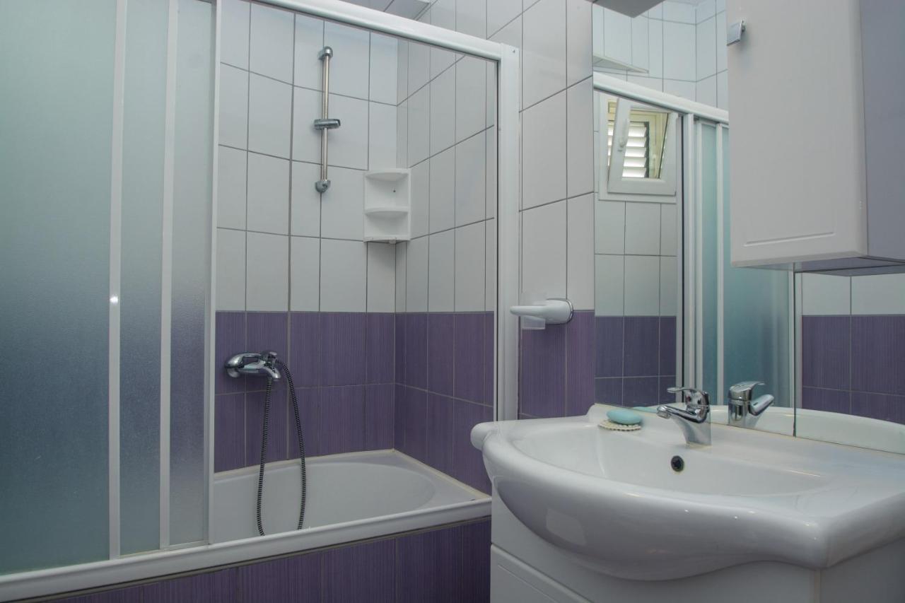 Apartments Marija - By The Sea Rogoznica  Ngoại thất bức ảnh