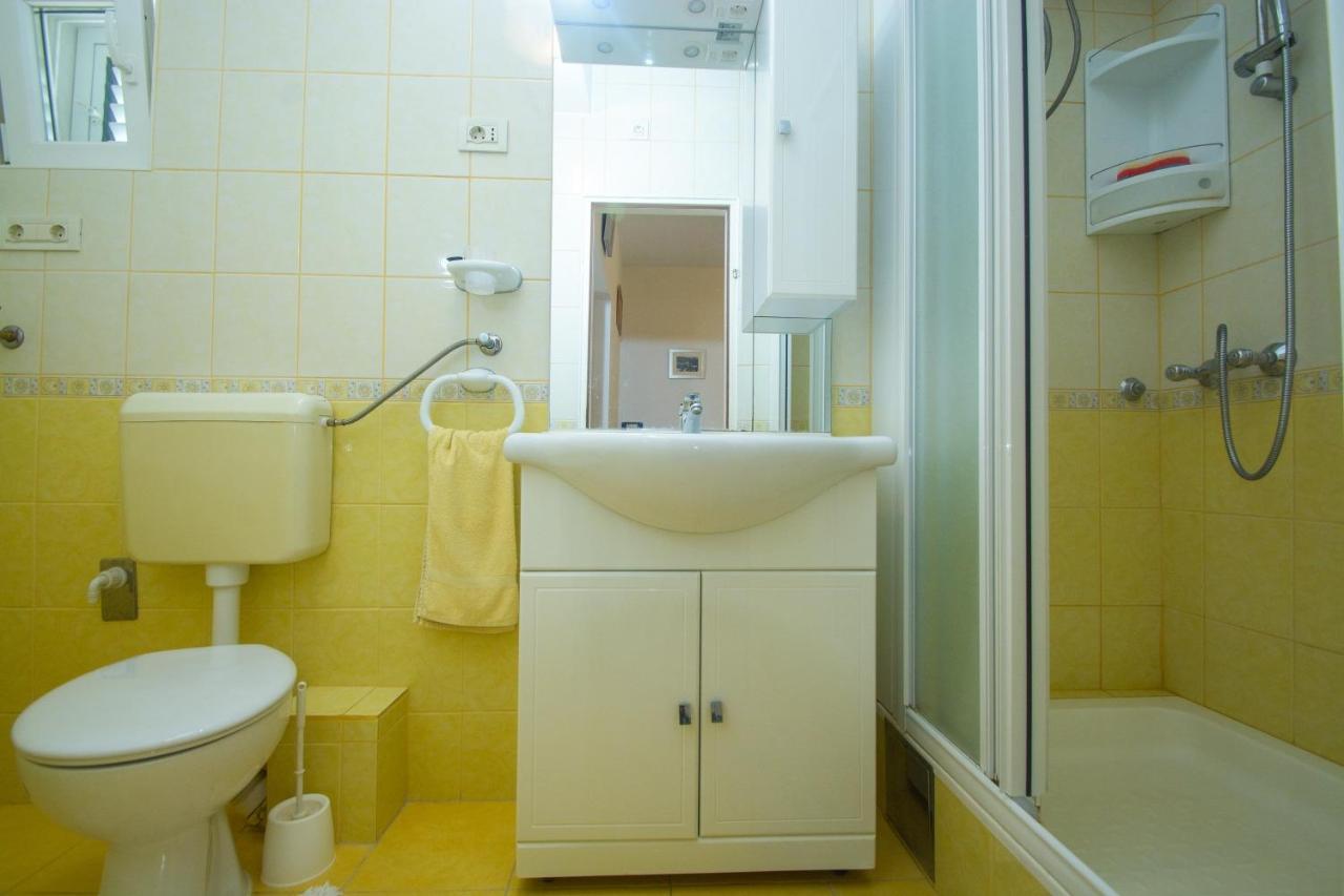 Apartments Marija - By The Sea Rogoznica  Ngoại thất bức ảnh