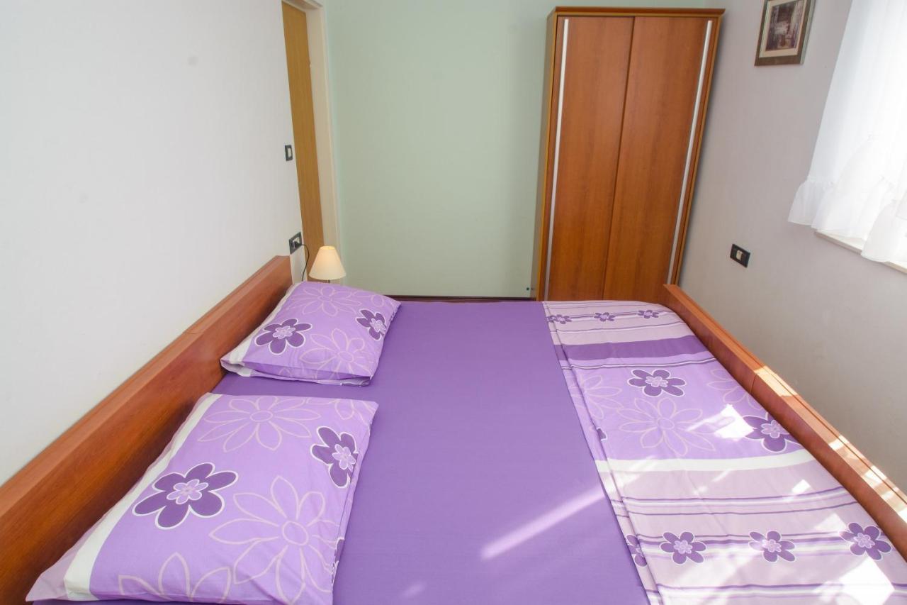 Apartments Marija - By The Sea Rogoznica  Ngoại thất bức ảnh