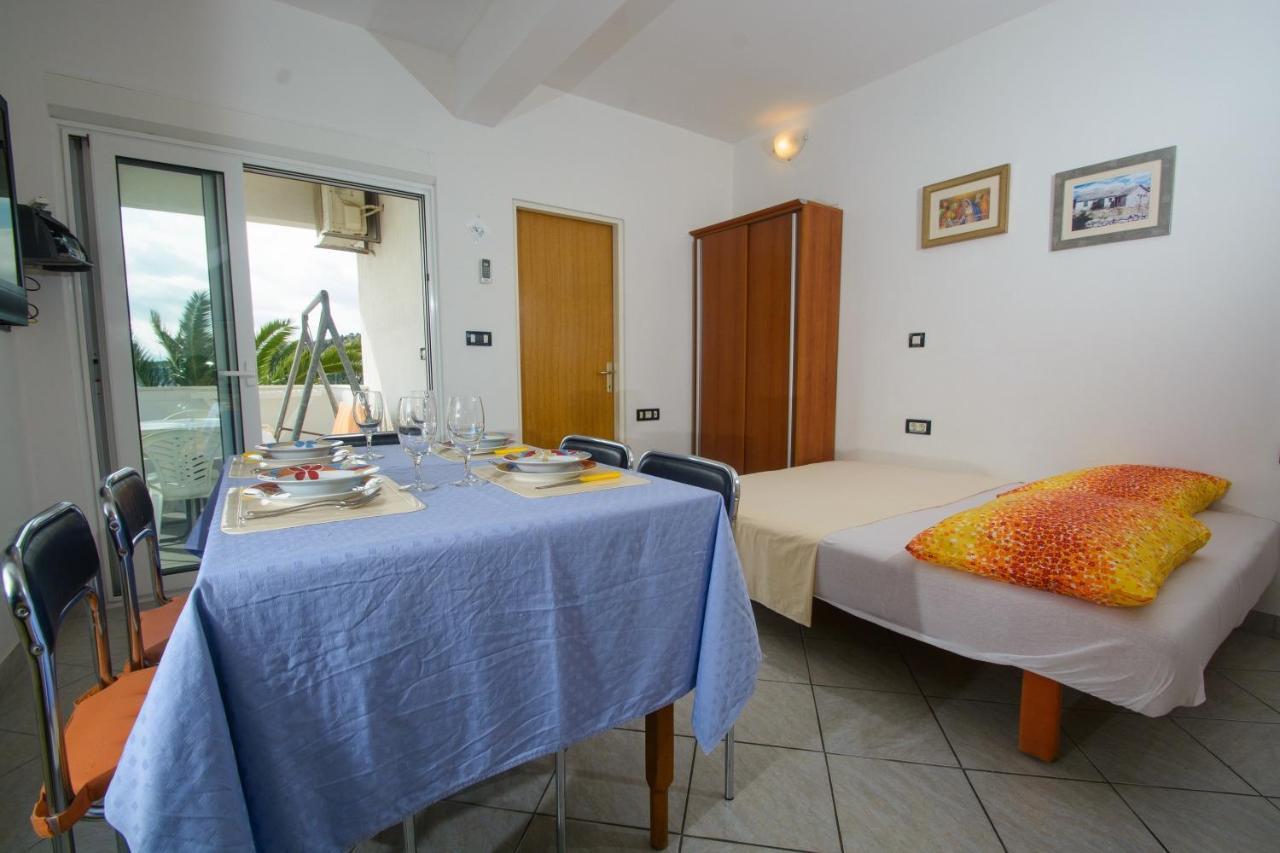 Apartments Marija - By The Sea Rogoznica  Ngoại thất bức ảnh