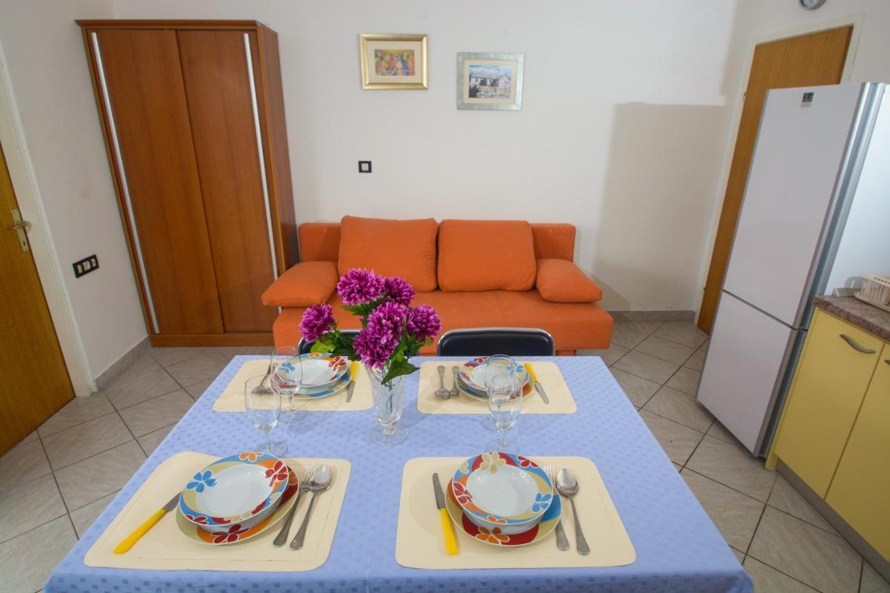 Apartments Marija - By The Sea Rogoznica  Ngoại thất bức ảnh